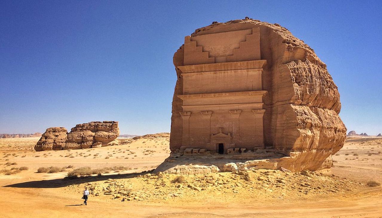 The Qasr al-Farid, the Lonely Castle of the Nabataeans